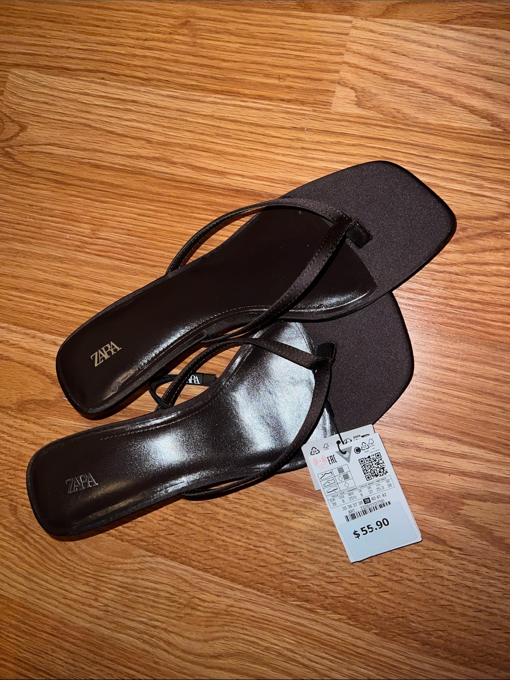 Zara brown satin thong sandals with kitten heel - Picture 5 of 7